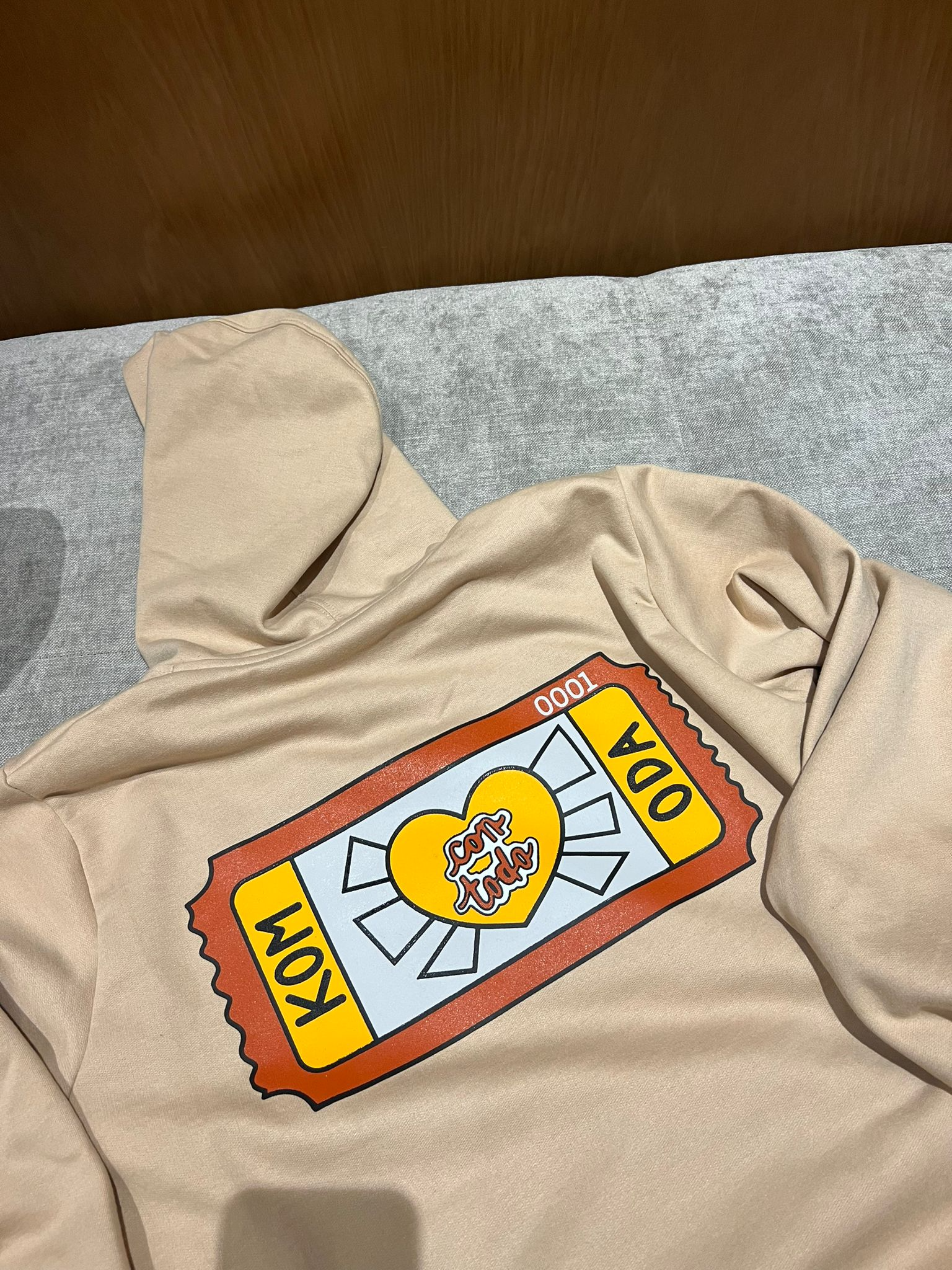 KOMODA TICKET HOODIE